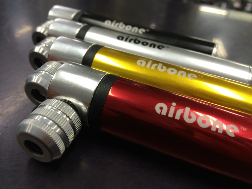 airbone BRAVO PUMP（ブラボー ポンプ） INFINITY兵庫県唯一のロードバイクを専門とするショップです。